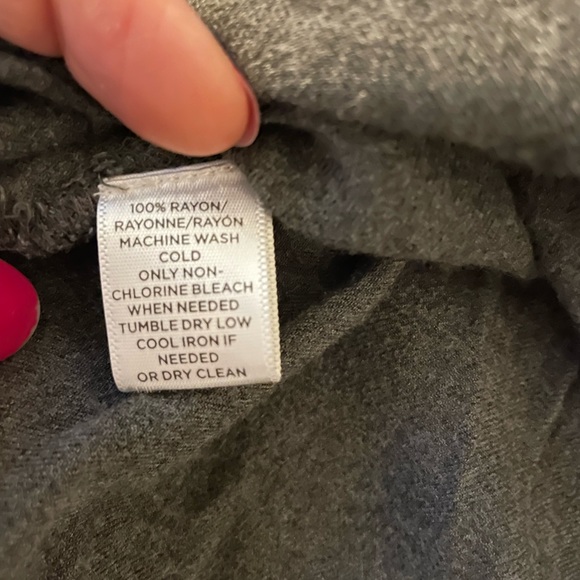 Puff sleeve LOFT blouse - Picture 6 of 6